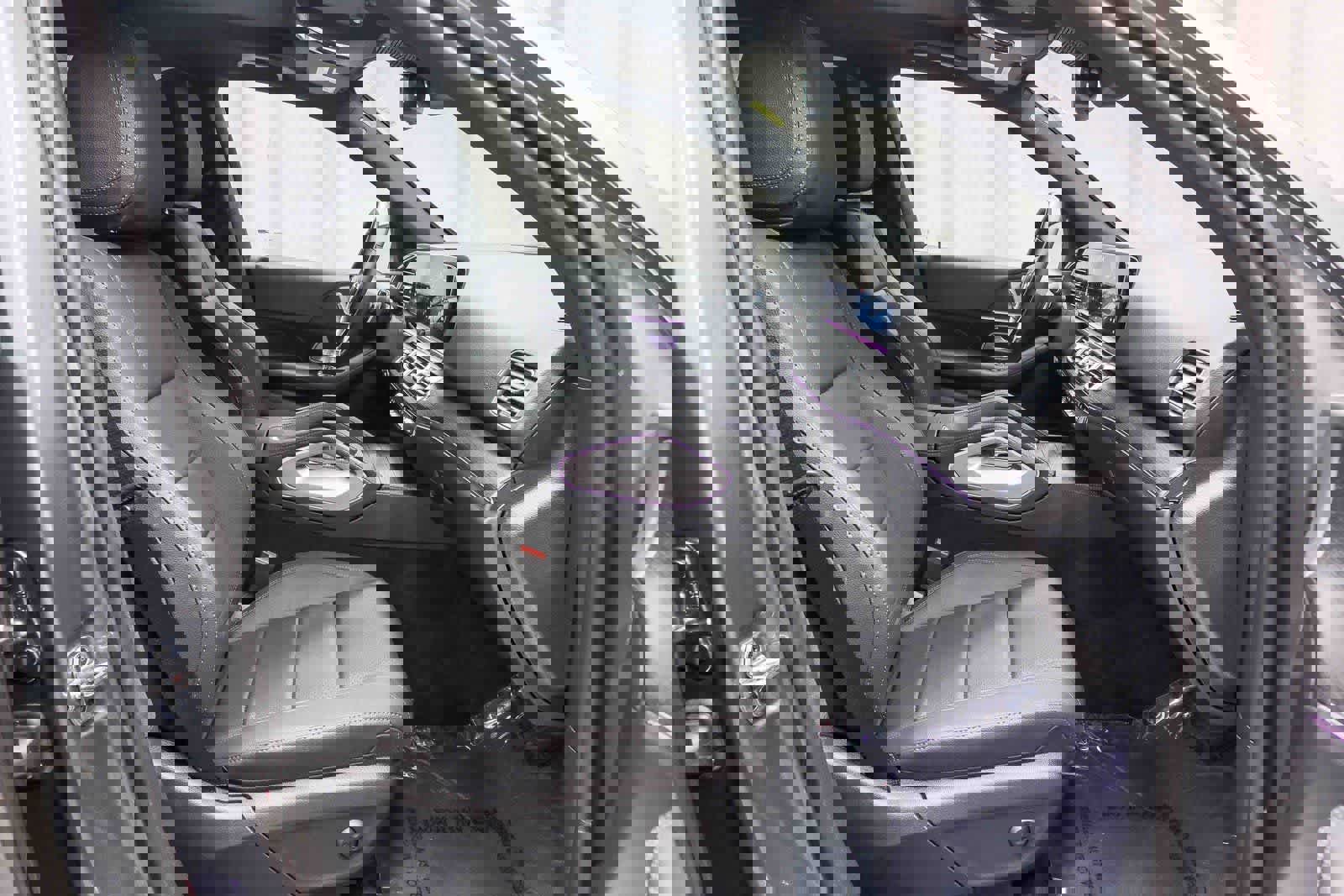 Used 2025 Mercedes-Benz GLE 450e 4MATIC image 16