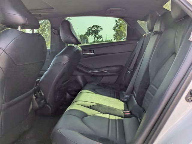 Used 2022 Toyota Avalon XSE FWD image 10