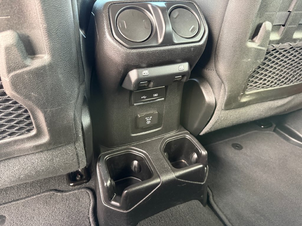 Used 2018 Jeep Wrangler Unlimited Rubicon AWD/4WD image 16