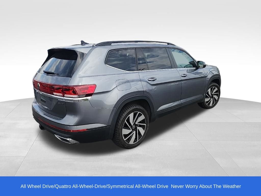 Used 2024 Volkswagen Atlas SE image 3