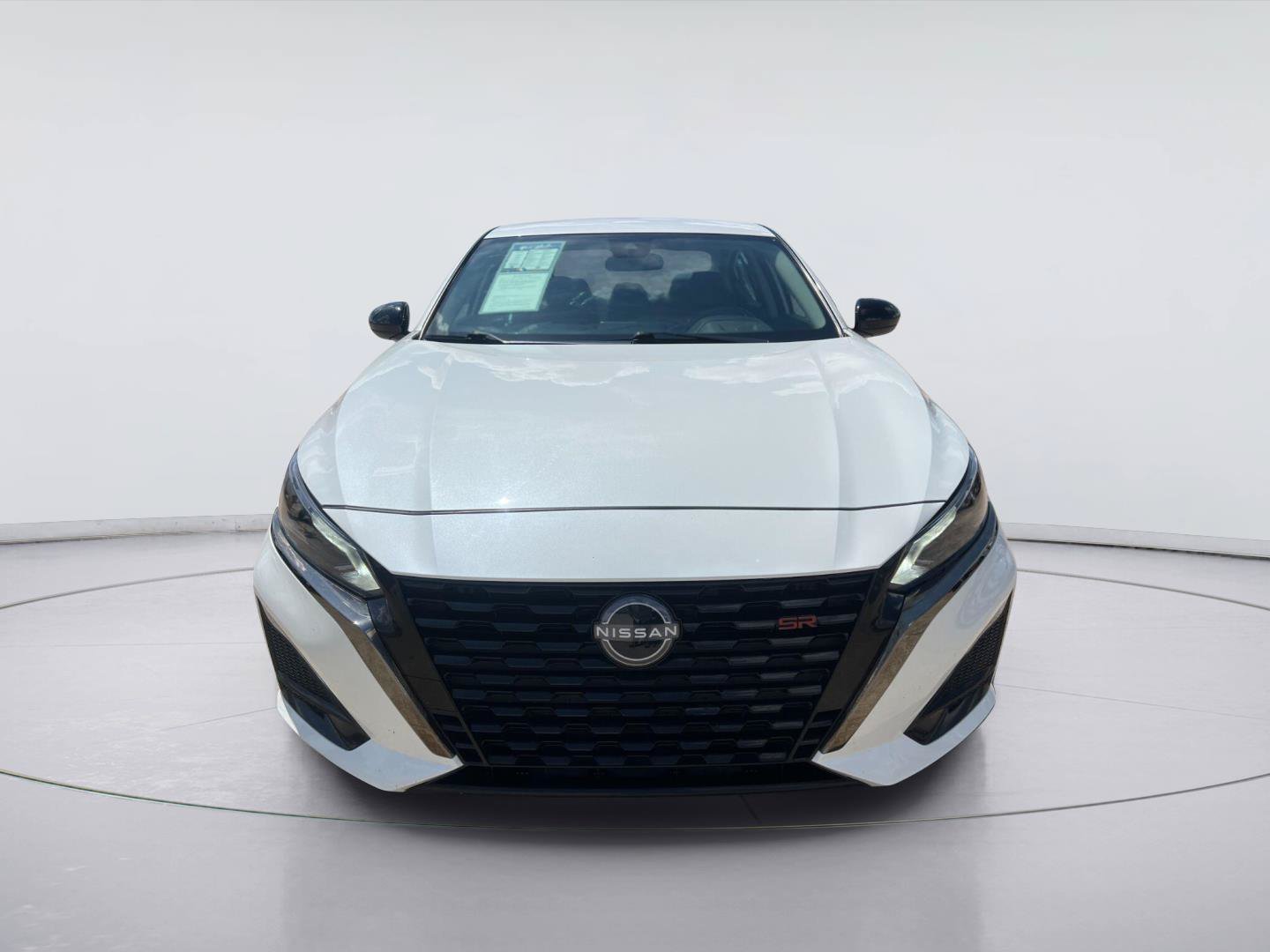 Used 2025 Nissan Altima 2.5 SR FWD image 8