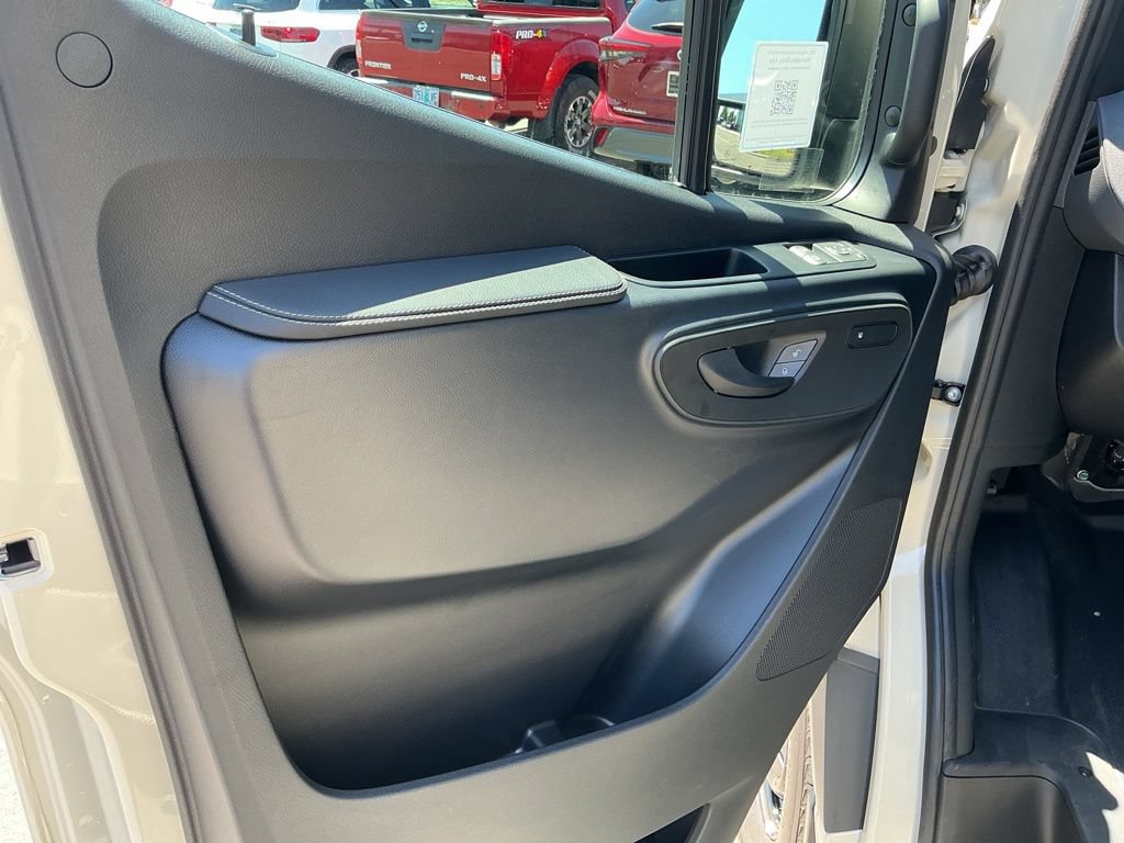 New 2026 Mercedes-Benz Sprinter 2500 image 16
