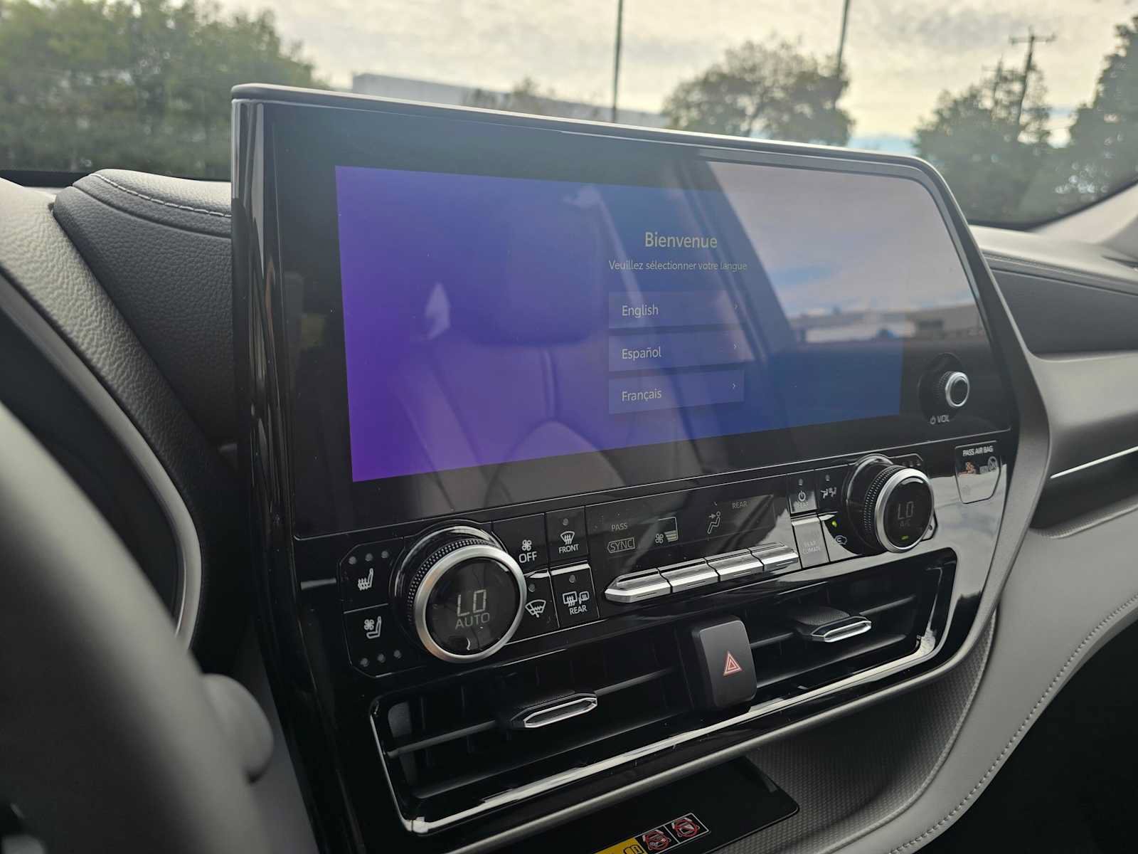 New 2026 Toyota Highlander Limited AWD/4WD image 28