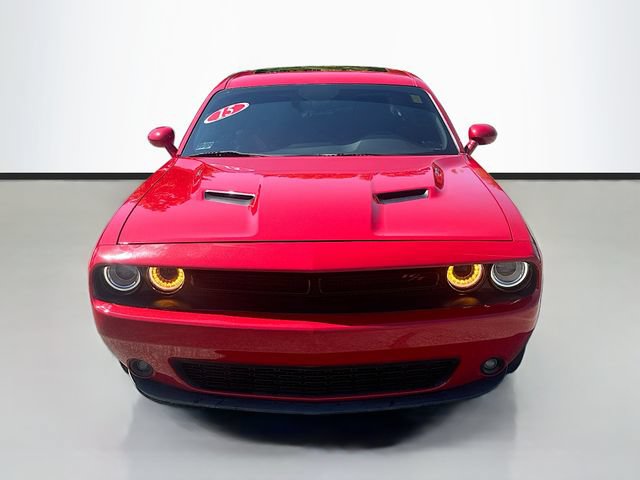 Used 2015 Dodge Challenger R/T Plus RWD image 4