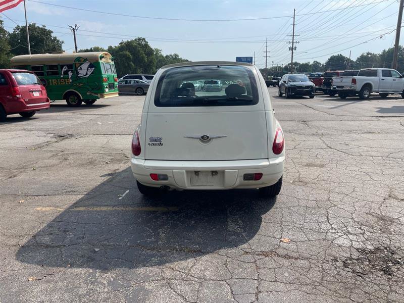 Used 2008 Chrysler PT Cruiser FWD image 5