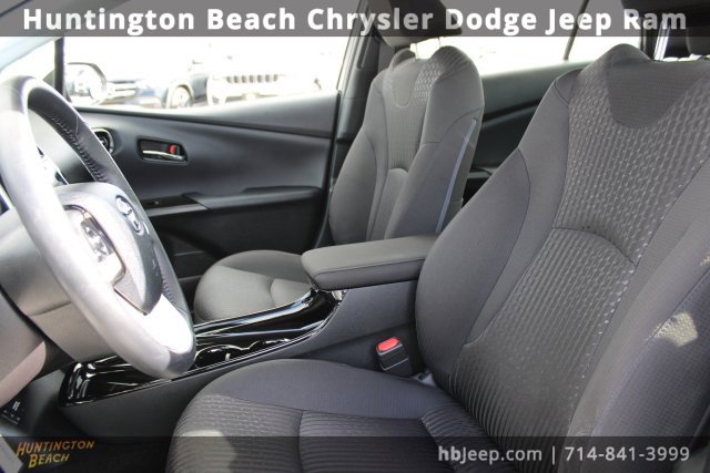 Used 2018 Toyota Prius Prime Plus image 30