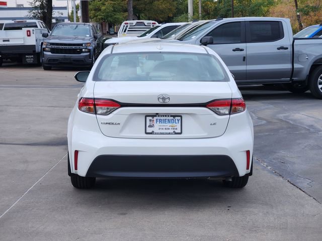 Used 2023 Toyota Corolla LE w/ LE Convenience Package image 5