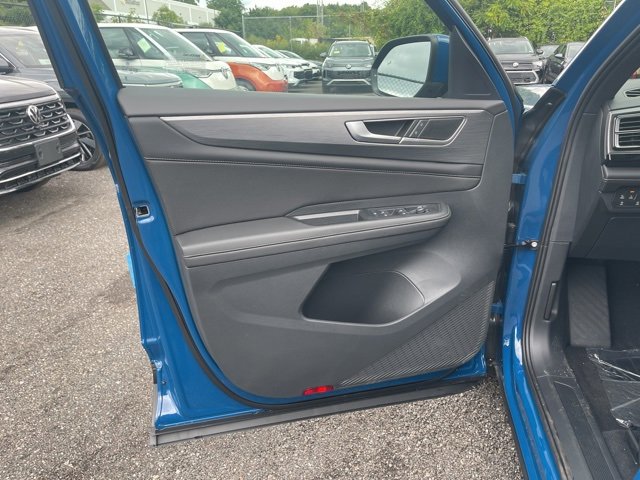 New 2025 Volkswagen Atlas Cross Sport SE image 26