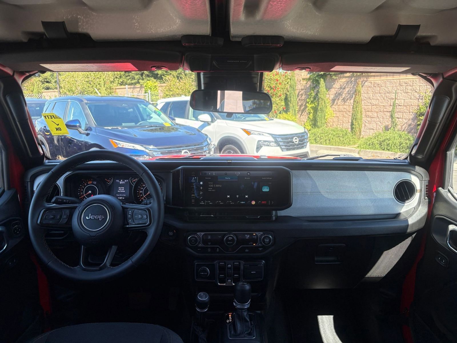 Used 2025 Jeep Wrangler Sport S AWD/4WD image 32