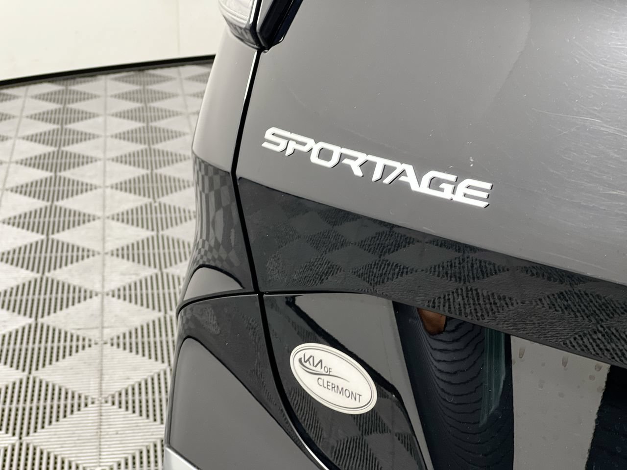 Certified 2024 Kia Sportage SX FWD image 5