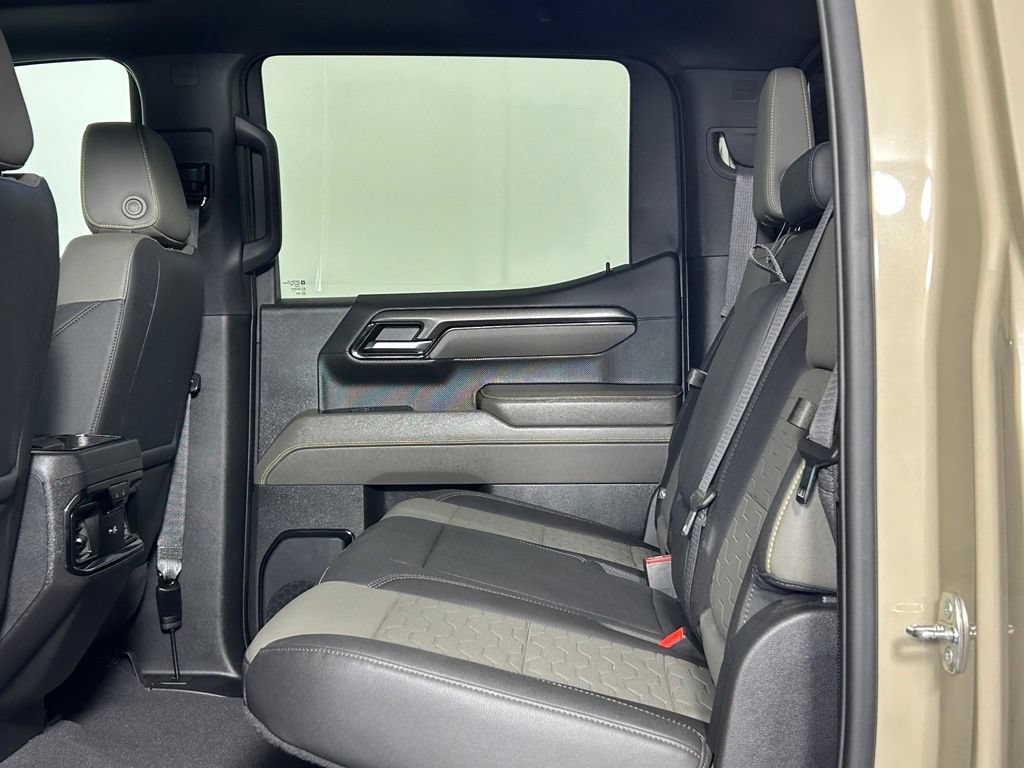 Used 2023 Chevrolet Silverado 1500 ZR2 AWD/4WD image 17