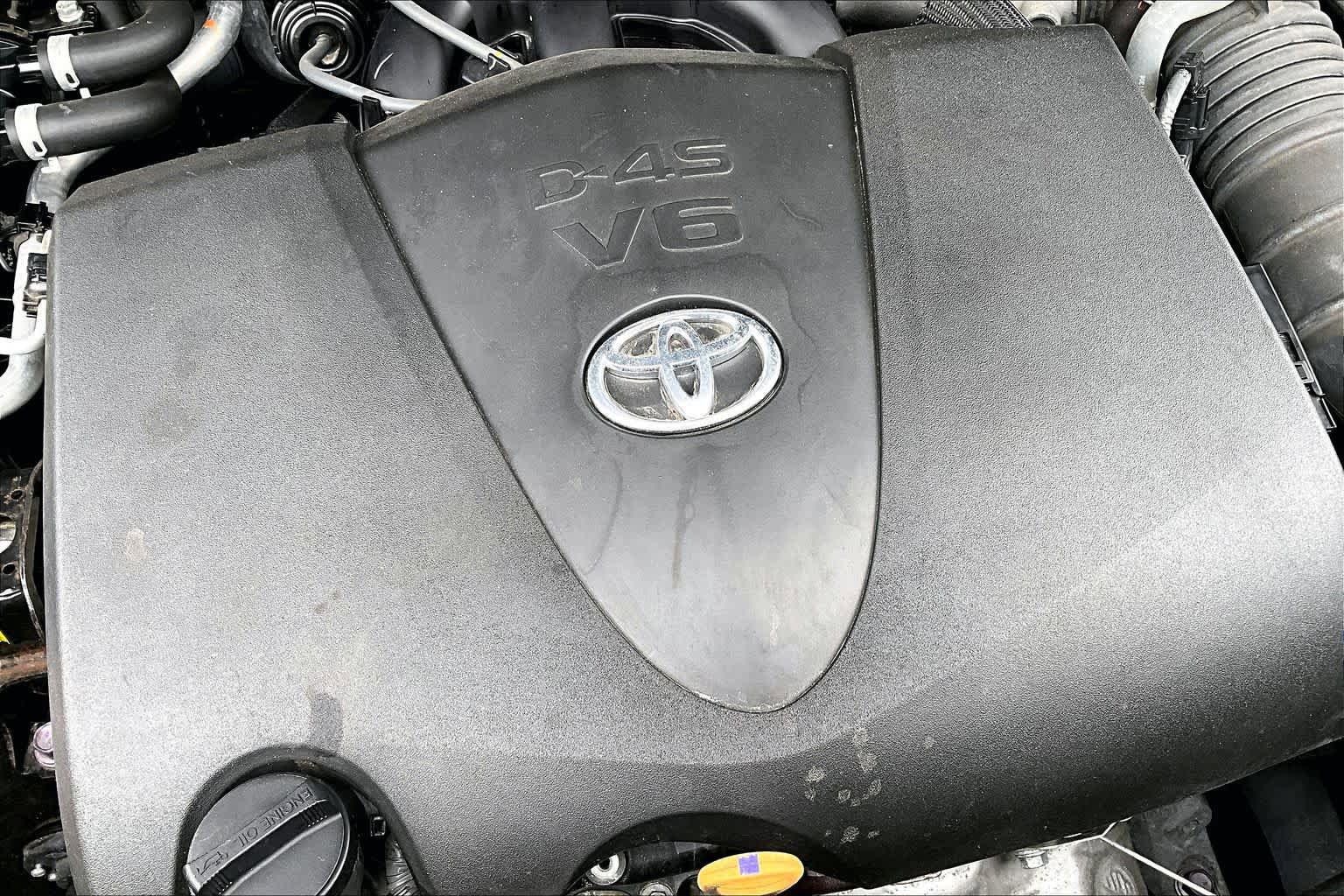 Used 2021 Toyota Highlander XLE AWD/4WD image 31