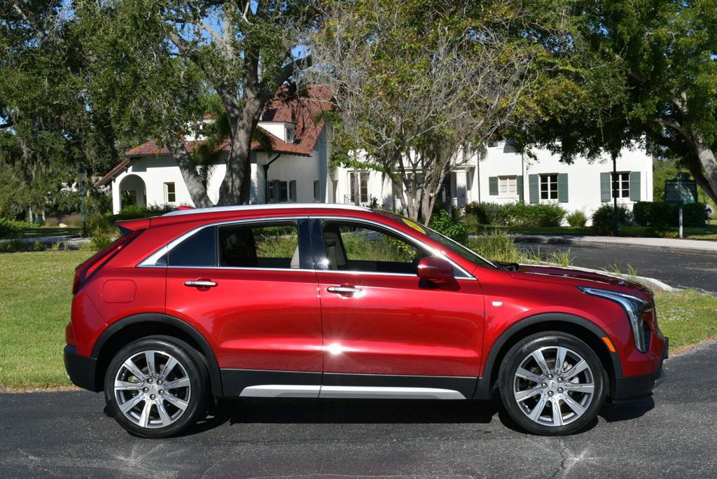 Used 2021 Cadillac XT4 Premium Luxury w/ Driver Awareness Package image 31