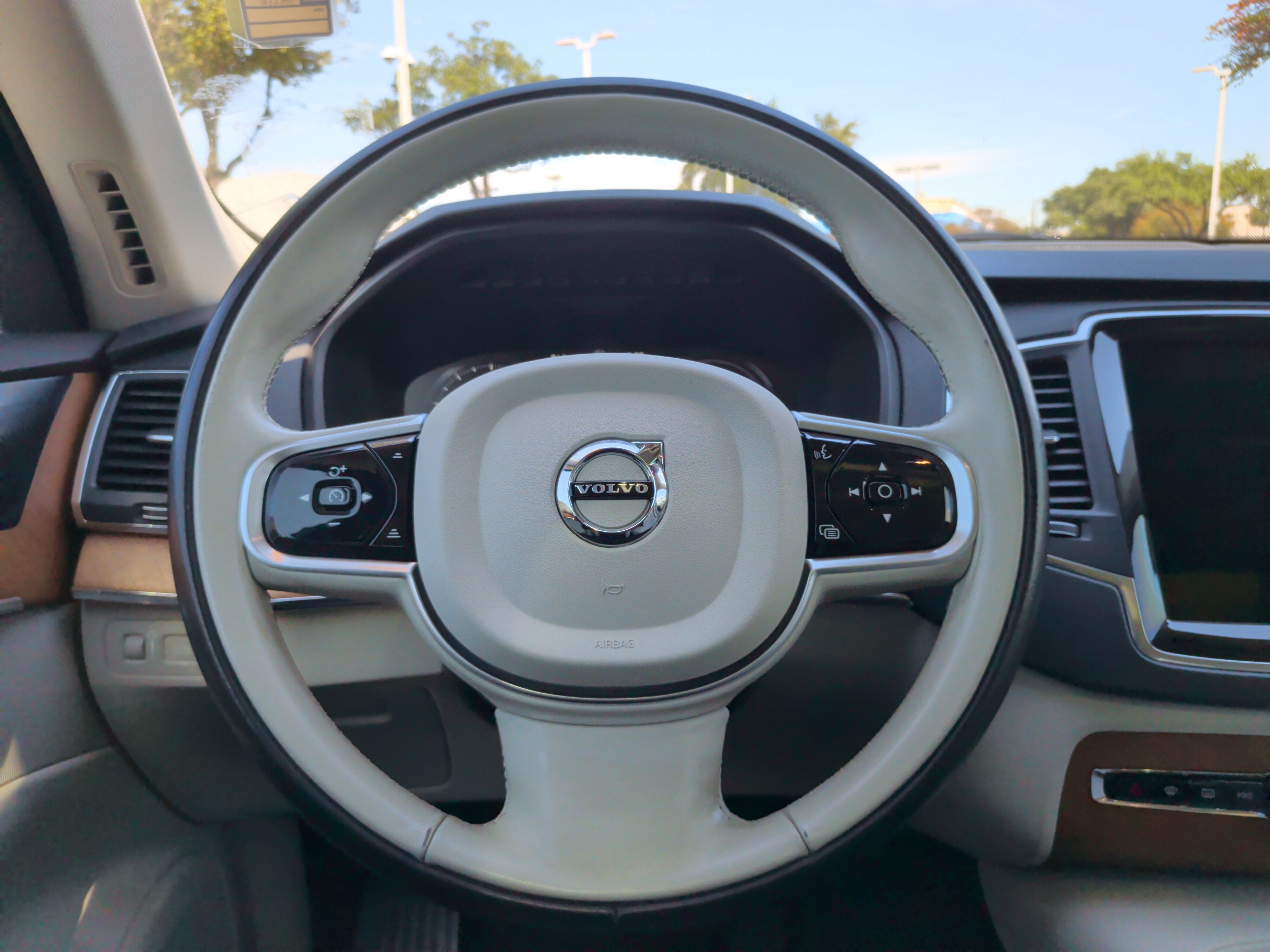 Used 2022 Volvo XC90 T8 Inscription Expression AWD/4WD image 20