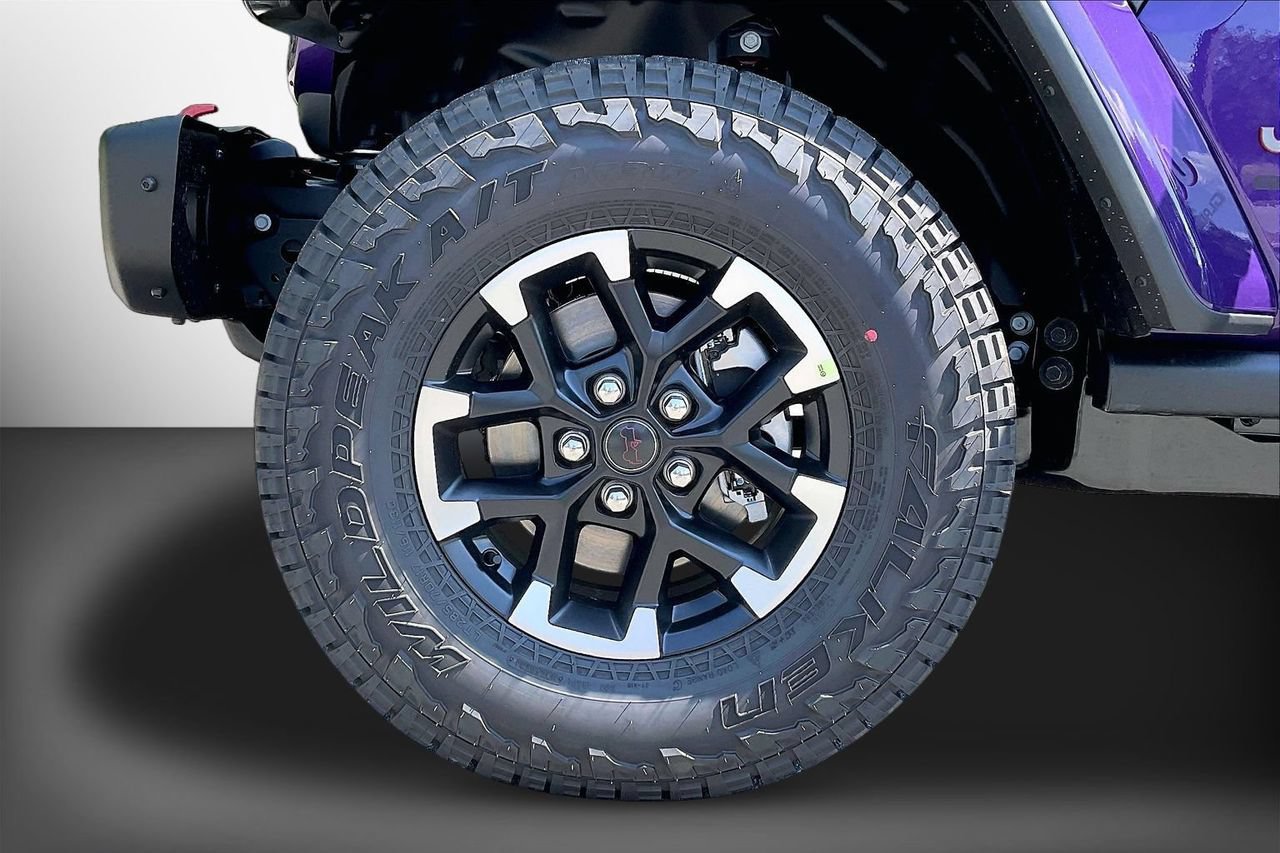 New 2026 Jeep Gladiator Rubicon AWD/4WD image 31
