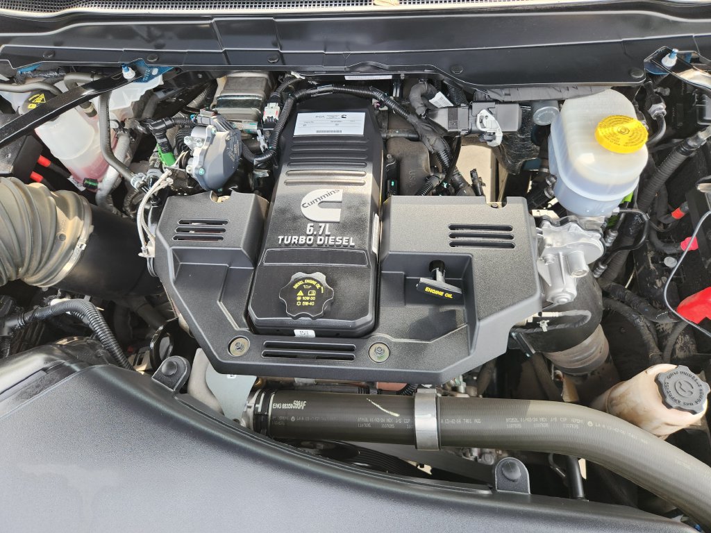 Used 2024 RAM 2500 Tradesman AWD/4WD image 27