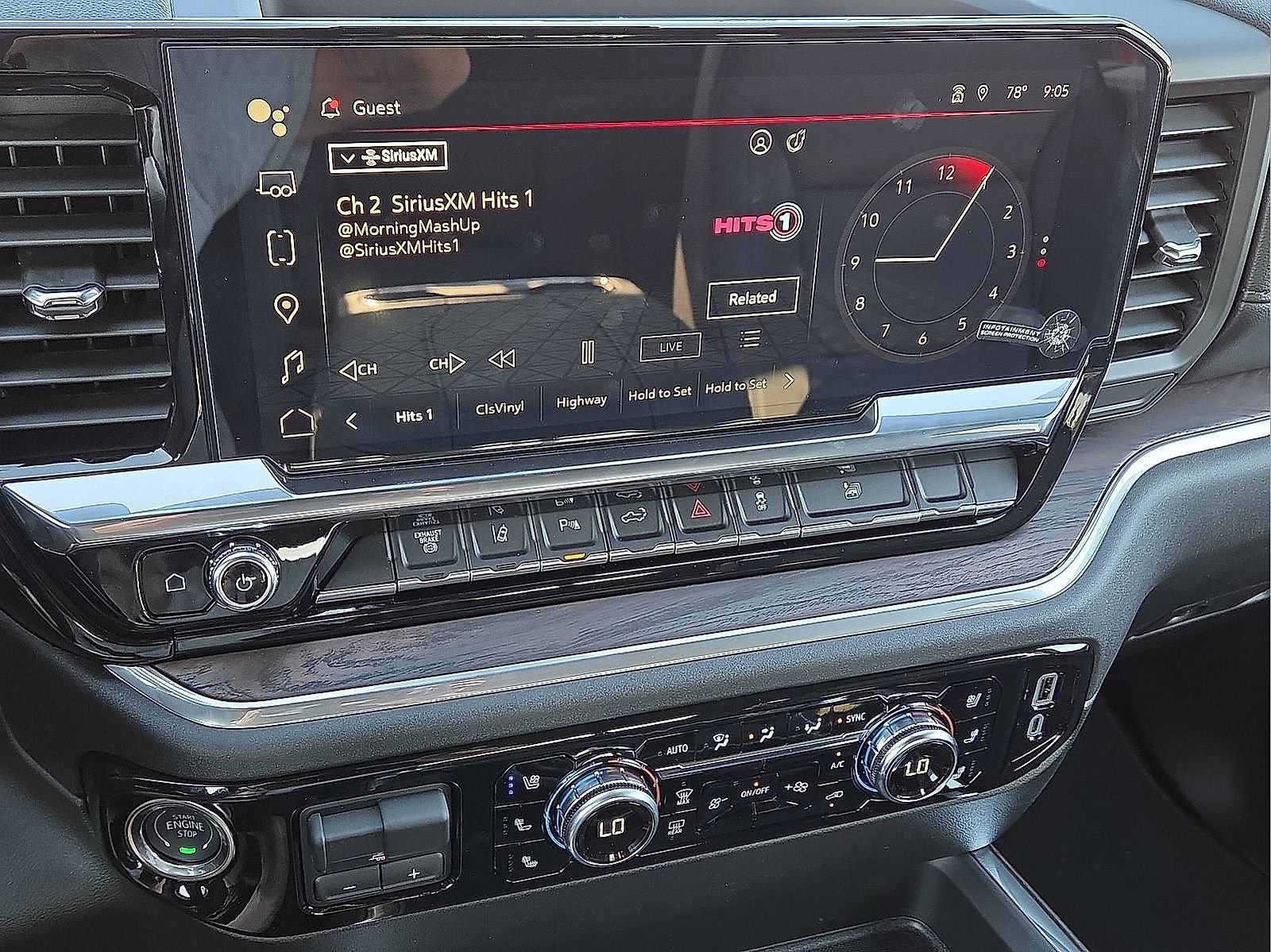 Used 2025 GMC Sierra 2500 SLT w/ SLT Convenience Package image 16