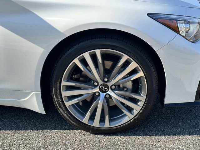 Used 2024 INFINITI Q50 Sensory image 13