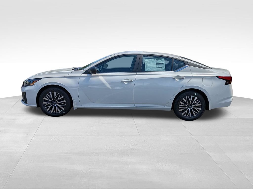 New 2026 Nissan Altima 2.5 SV FWD image 12