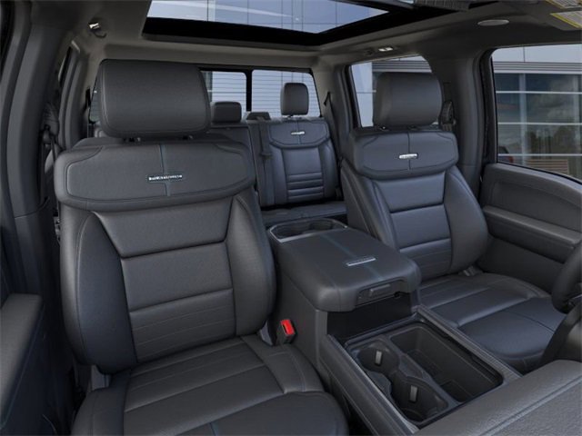 New 2025 Ford F350 Platinum w/ FX4 Off-Road Package image 10