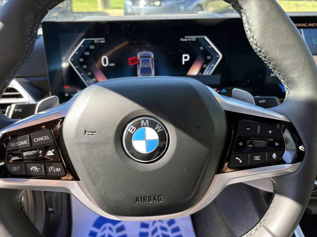 Certified 2025 BMW 330i xDrive Sedan image 17