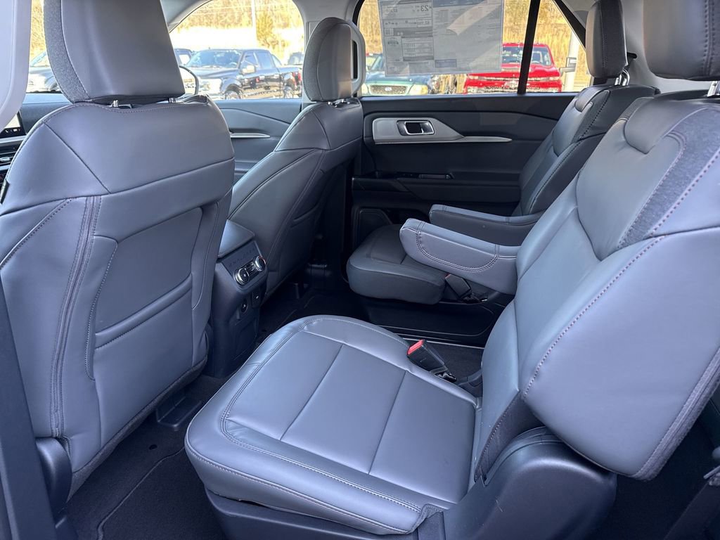 New 2026 Ford Explorer Active w/ Active Comfort Package AWD/4WD image 28
