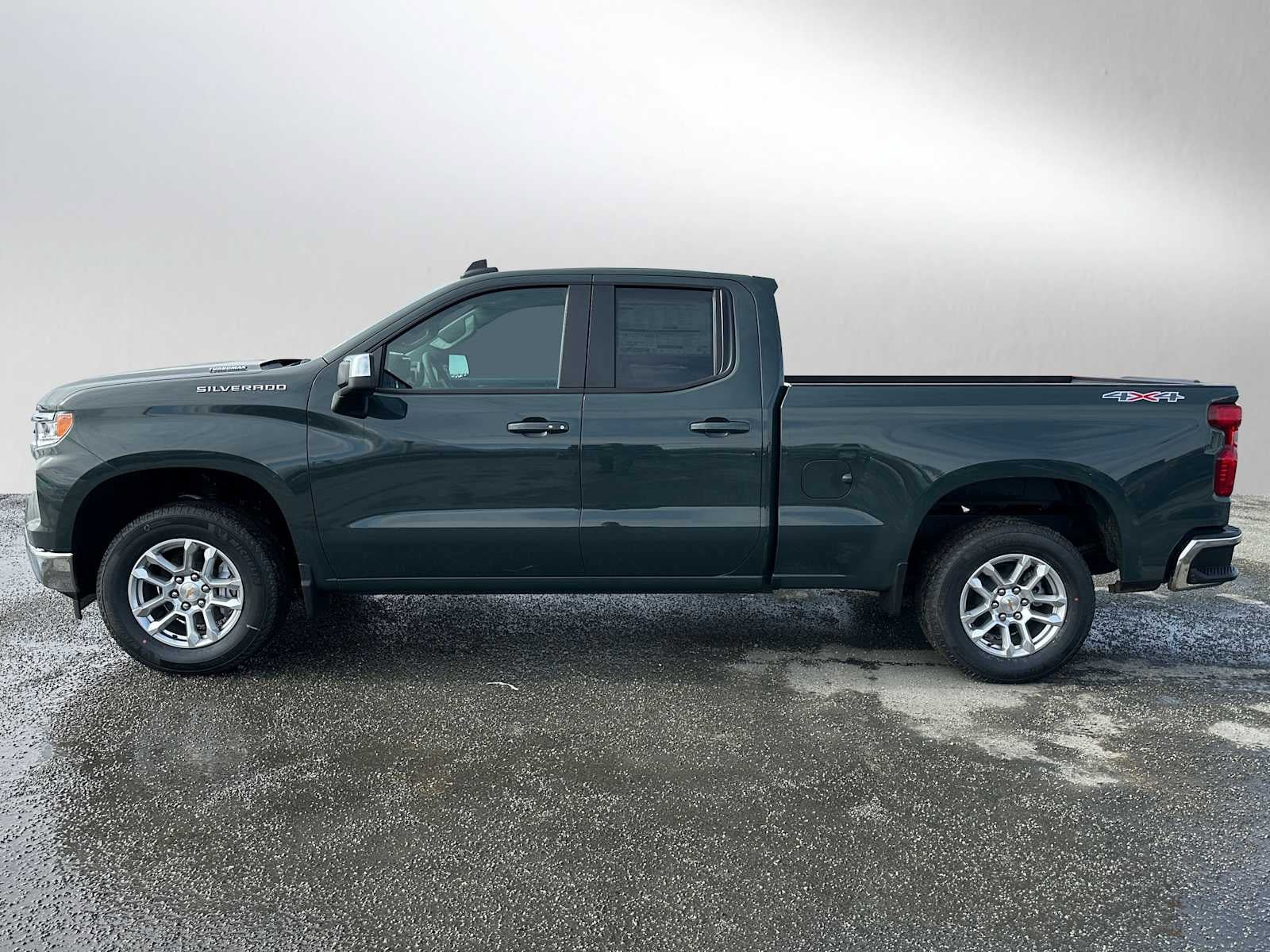New 2026 Chevrolet Silverado 1500 LT AWD/4WD image 6