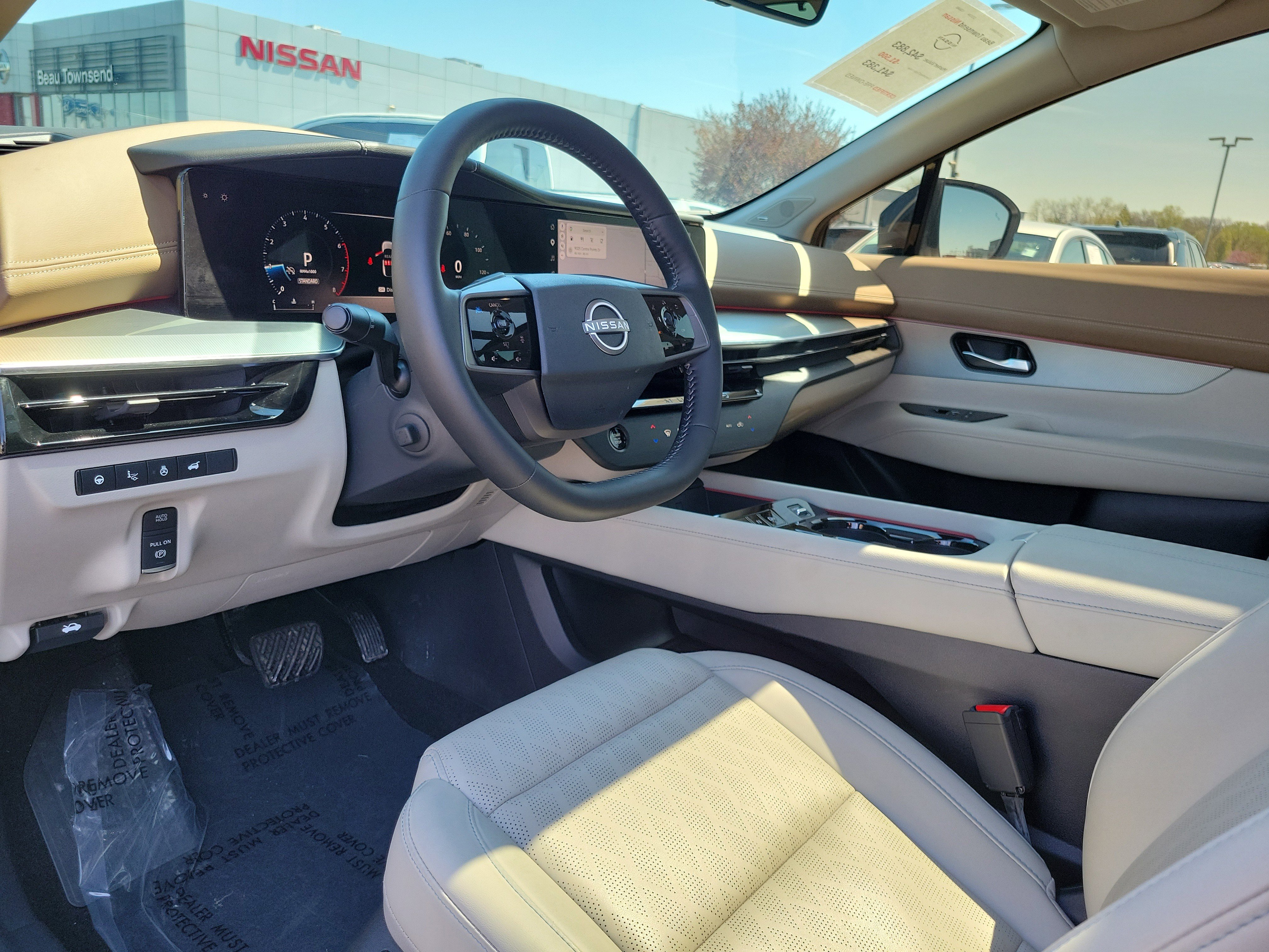 Certified 2025 Nissan Murano Platinum w/ Cargo Package image 19