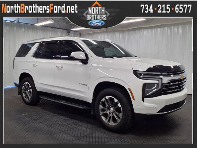 Used 2025 Chevrolet Tahoe LT w/ Comfort Package AWD/4WD image 1