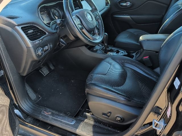 Used 2019 Jeep Cherokee Limited AWD/4WD image 15