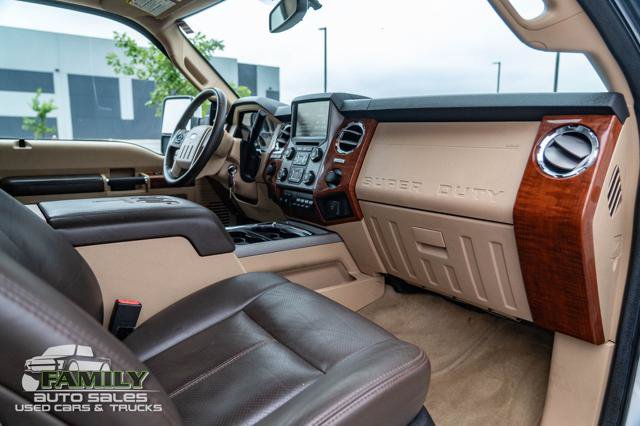 Used 2015 Ford F250 King Ranch w/ FX4 Off-Road Package AWD/4WD image 27