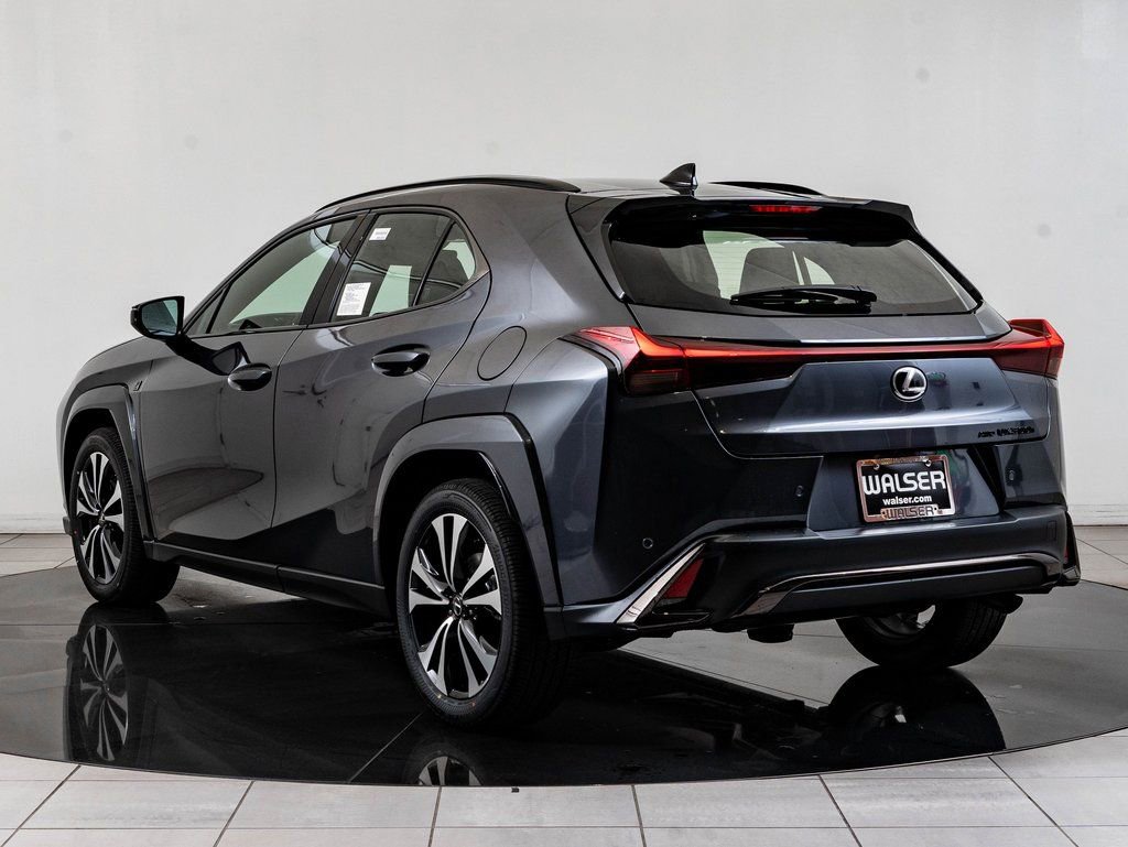 New 2026 Lexus UX 300h AWD image 6
