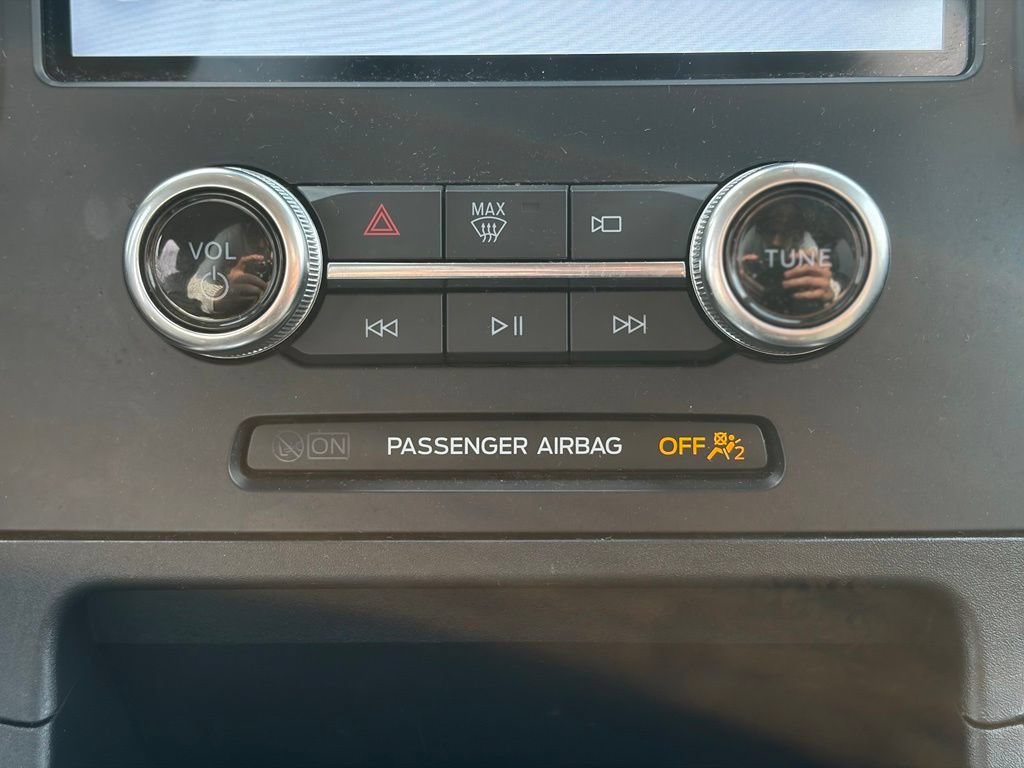 Used 2024 Ford Edge SEL AWD/4WD image 30