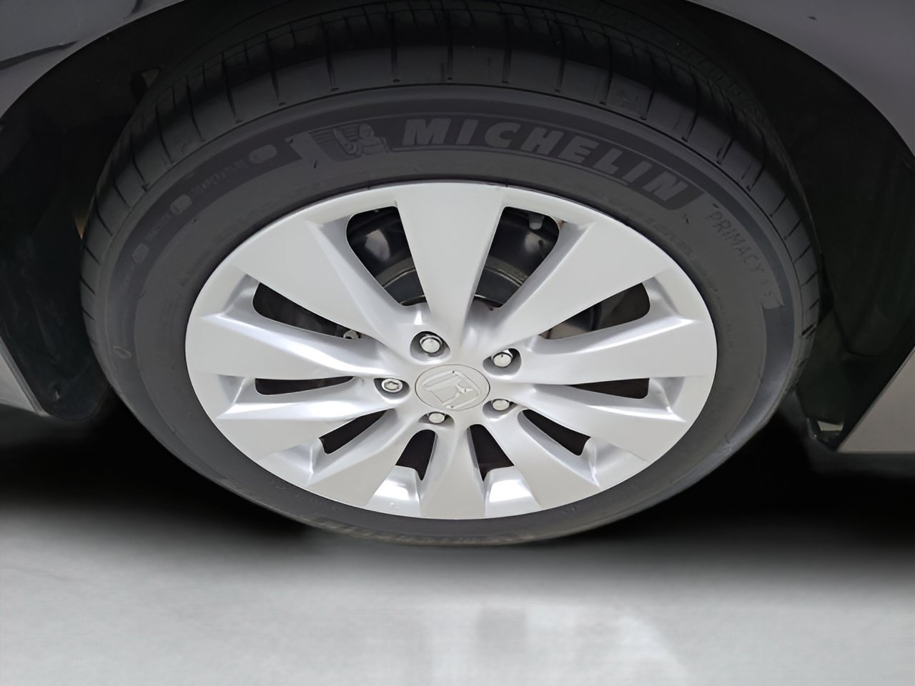 Used 2014 Honda Accord EX-L image 9