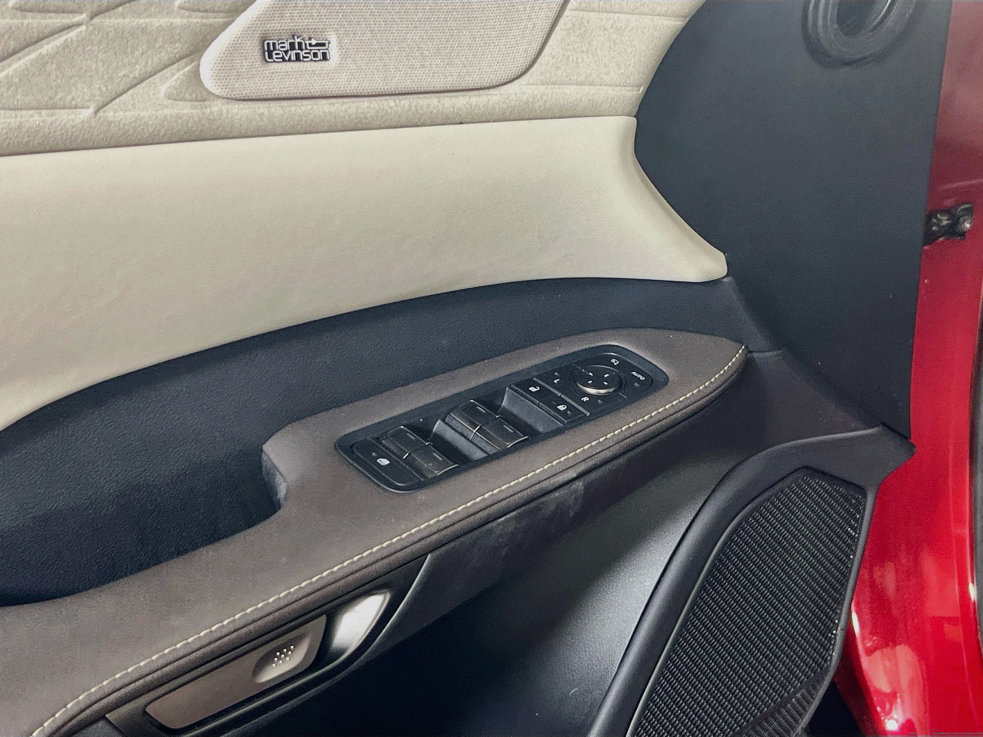 Used 2023 Lexus RX 350 w/ Accessory Package (2T) AWD/4WD image 18