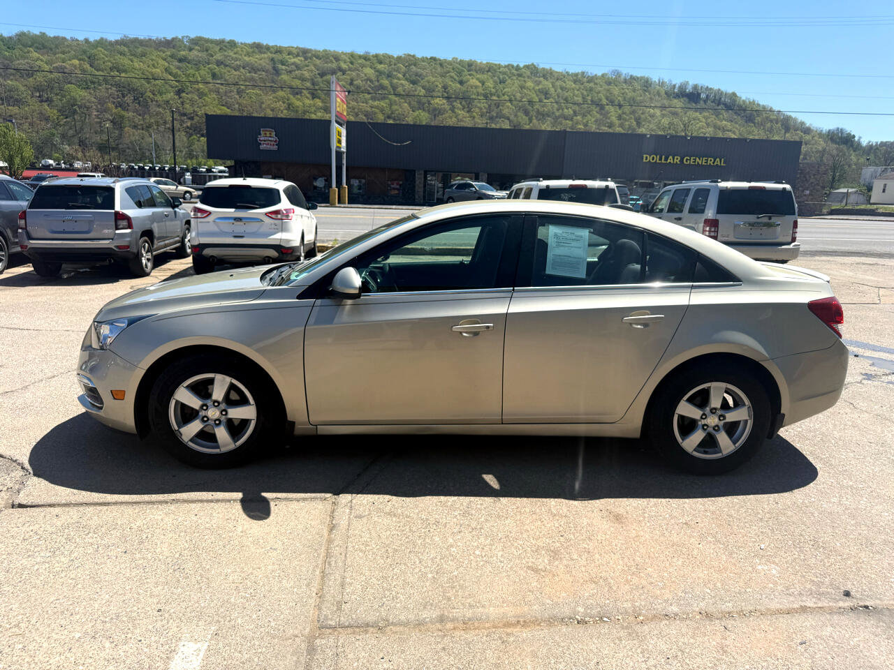 Used 2015 Chevrolet Cruze LT image 5
