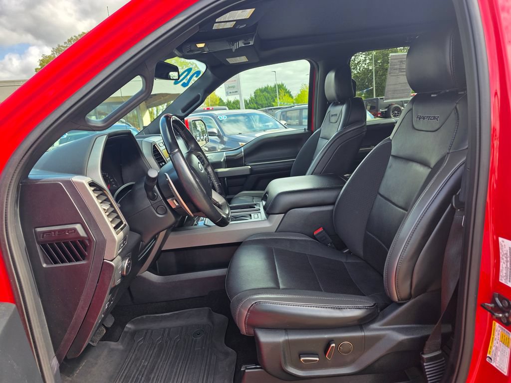 Used 2020 Ford F150 Raptor w/ Equipment Group 802A Luxury AWD/4WD image 2