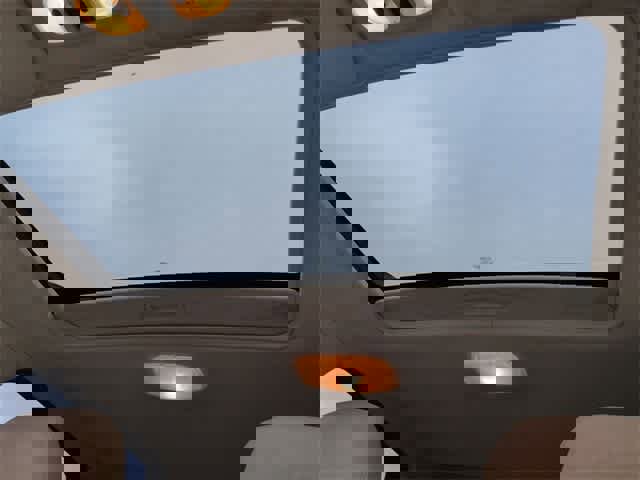 Used 2010 Ford Escape Limited image 19