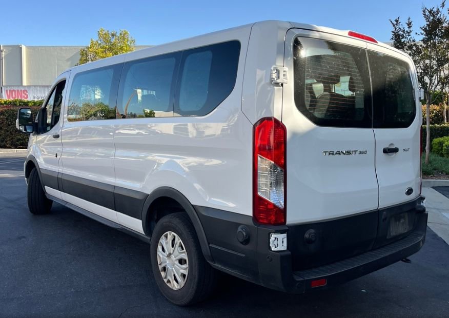 Used 2024 Ford Transit 350 XLT RWD image 4