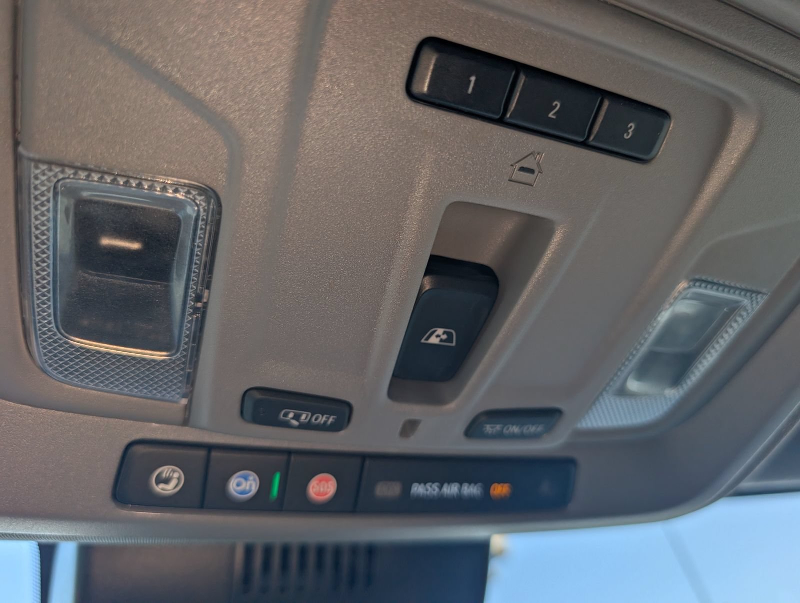 Used 2022 Chevrolet Silverado 1500 LT Trail Boss w/ Convenience Package II AWD/4WD image 21