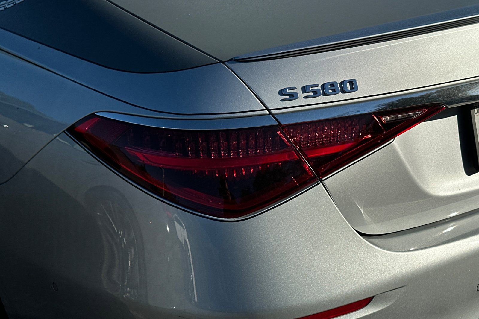 Certified 2023 Mercedes-Benz S 580 4MATIC Sedan image 9