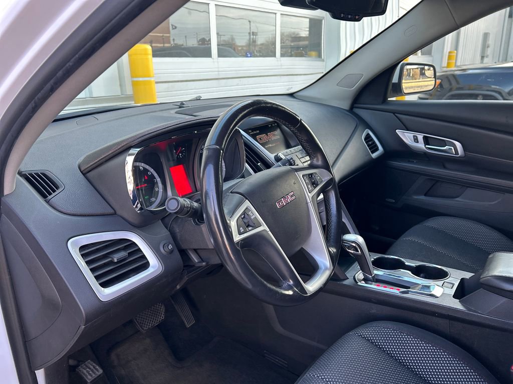 Used 2014 GMC Terrain SLE image 11