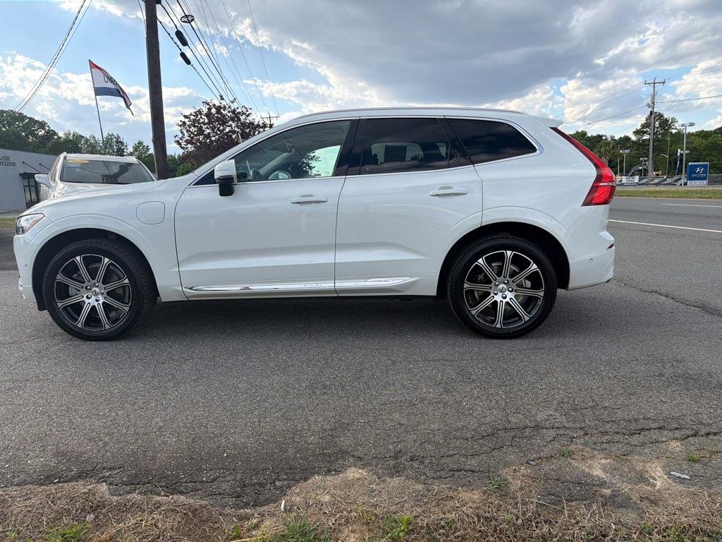 Used 2018 Volvo XC60 T8 Inscription w/ Luxury Seat Package AWD/4WD image 14