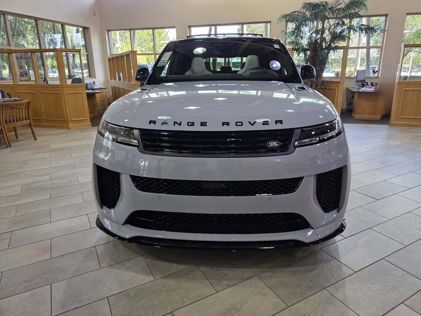 New 2026 Land Rover Range Rover Sport SV image 8