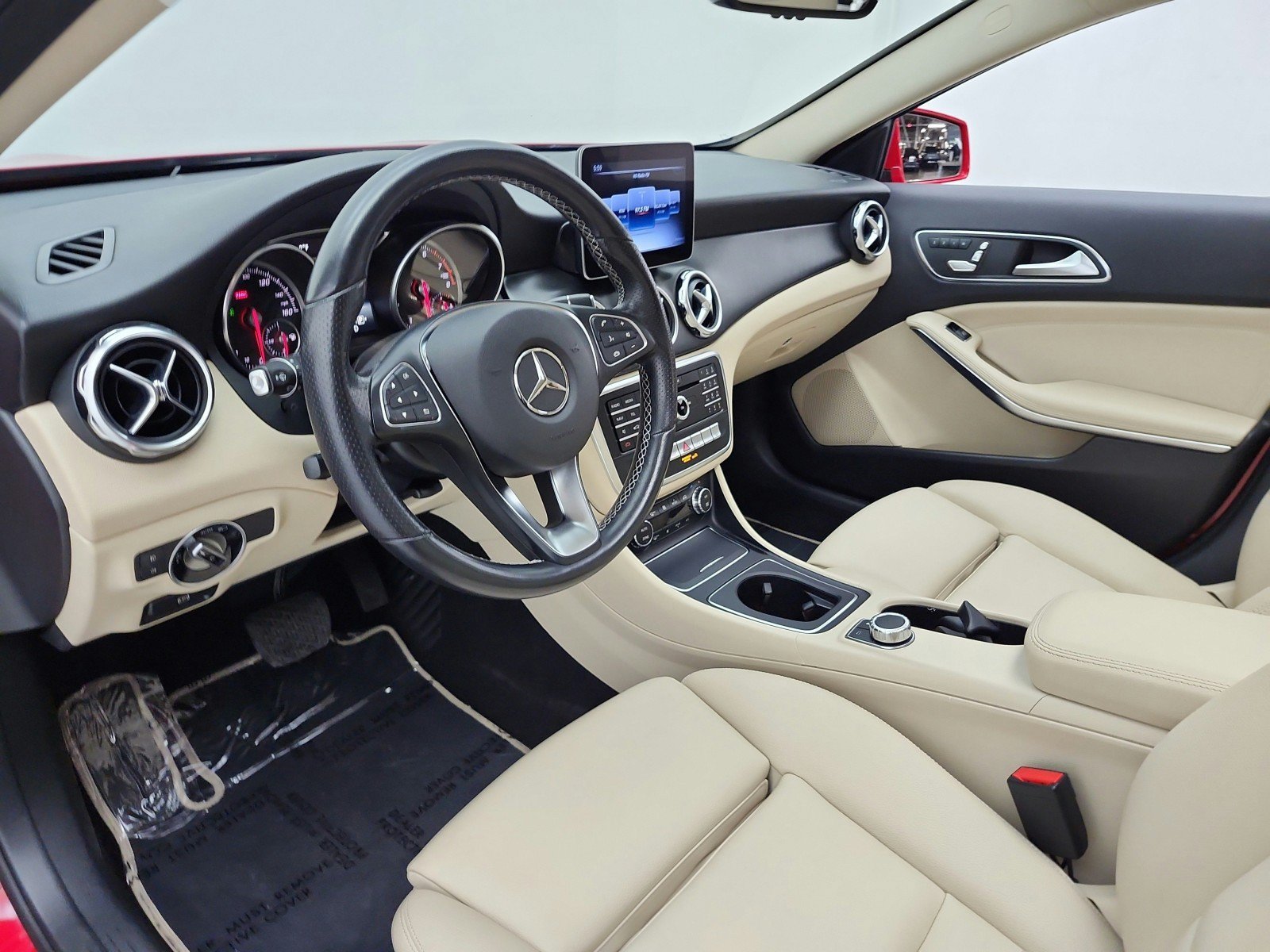 Used 2019 Mercedes-Benz GLA 250 image 12