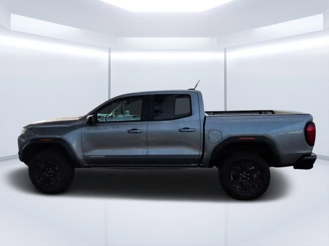 Used 2024 GMC Canyon Elevation RWD image 6