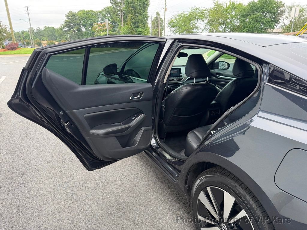 Used 2022 Nissan Altima 2.5 SL FWD image 12