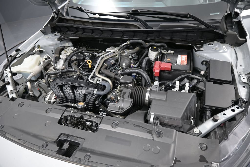 Used 2024 Nissan Altima 2.5 SV FWD image 13