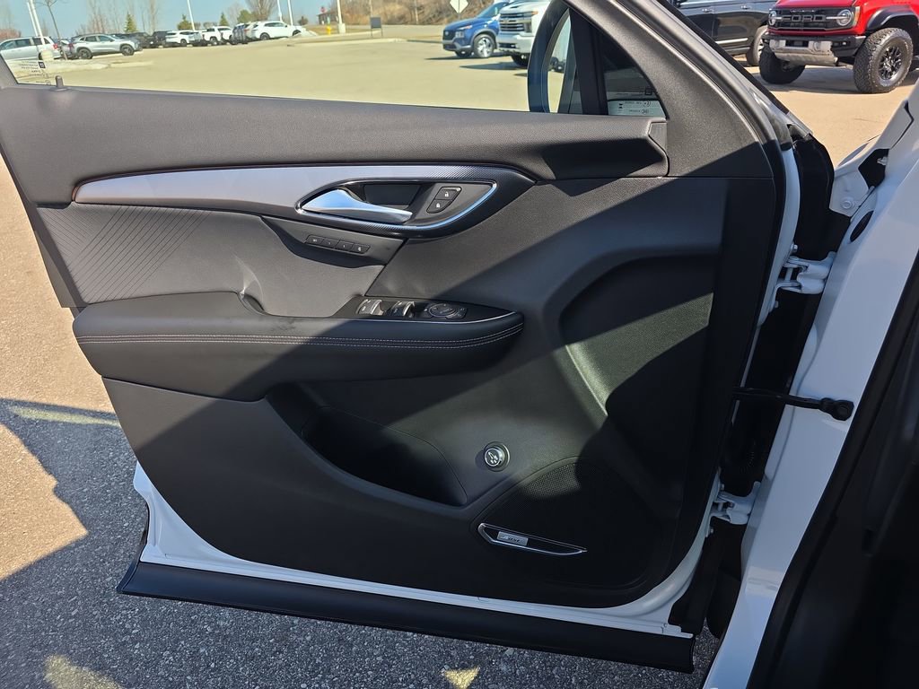 New 2026 Buick Envision Sport Touring image 29