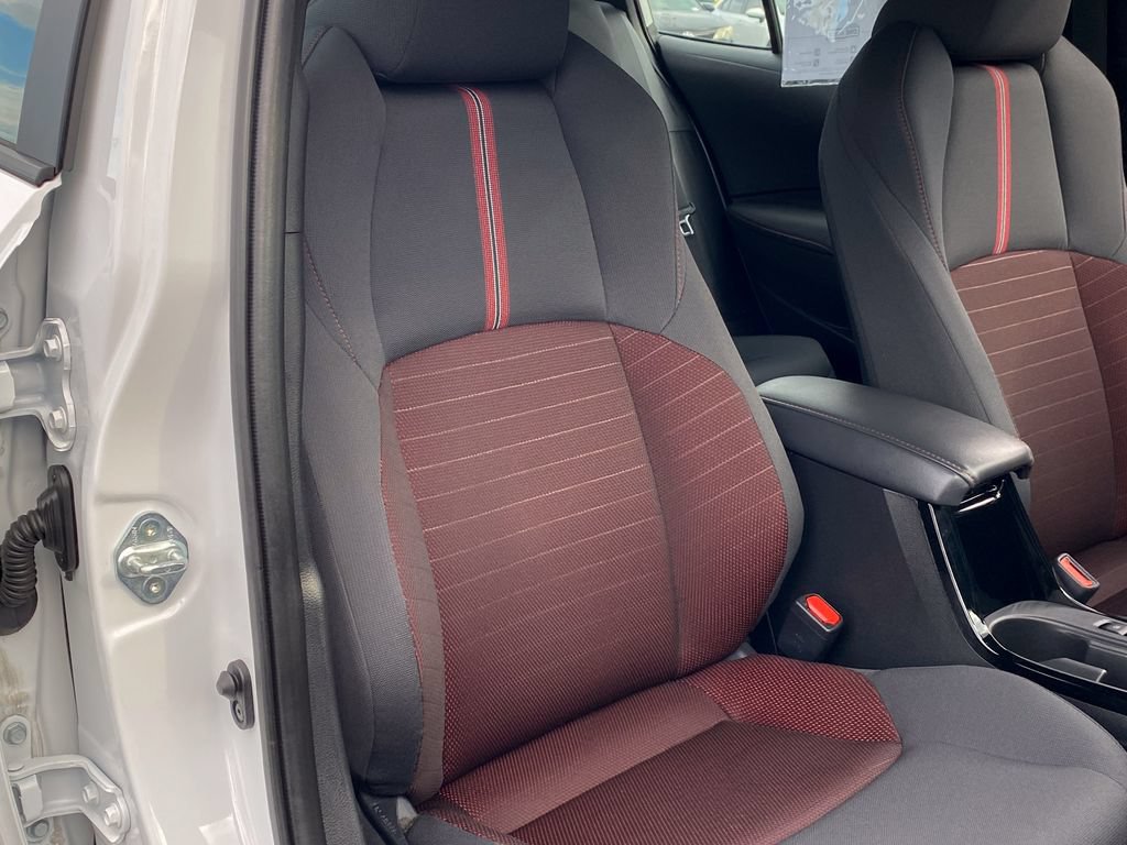 Certified 2025 Toyota Corolla SE FWD image 33